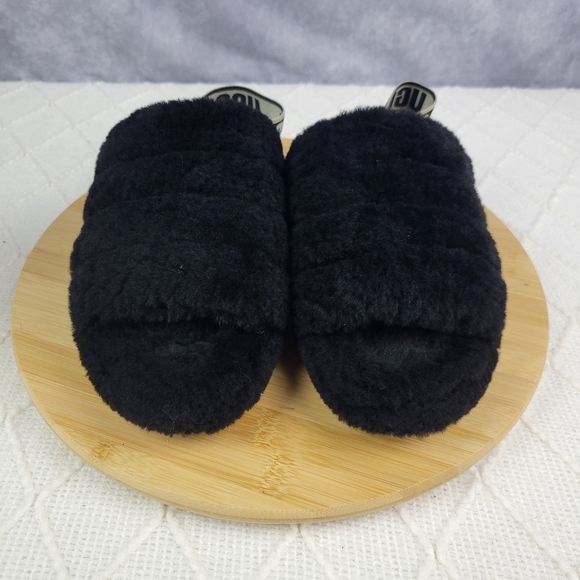 UGG Fluff Yeah Black Sandal Slippers Strap Black Size 8 Women's - Picture 3 of 11